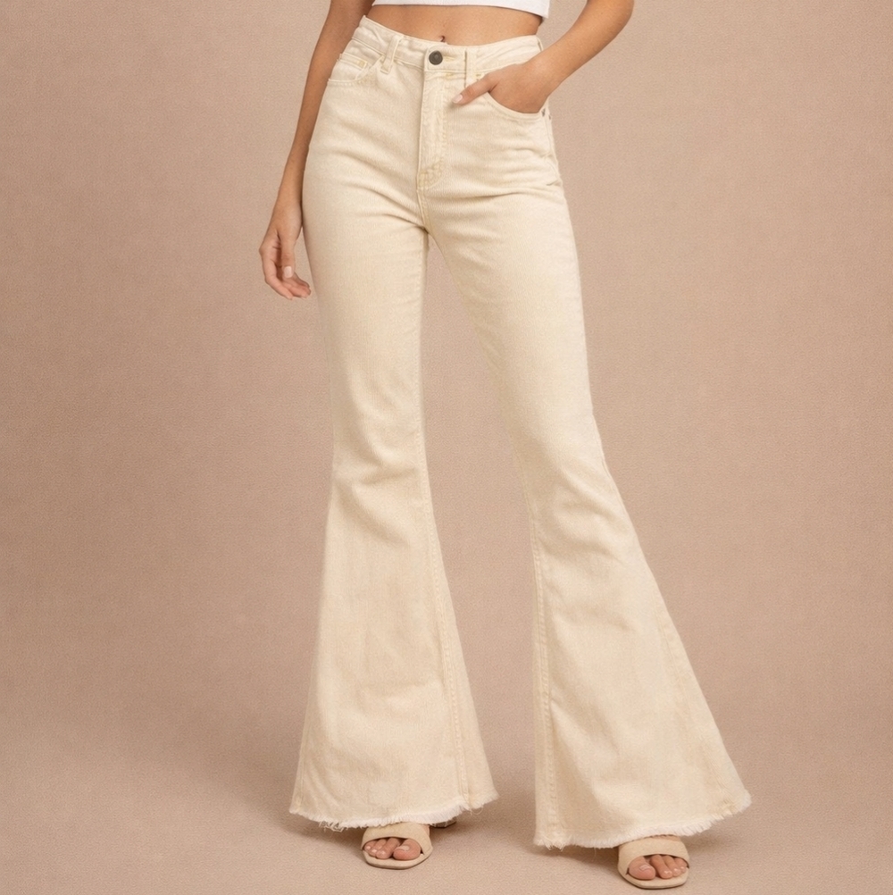 Bella Mae Cream Corduroy Extreme Flare Pants Raw Hem – Size M